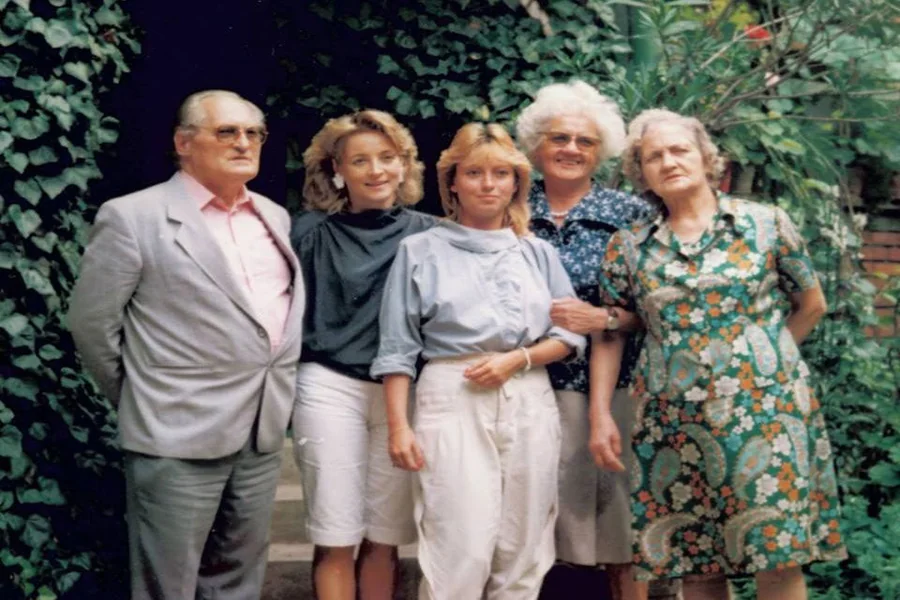 Dr Denese Age
